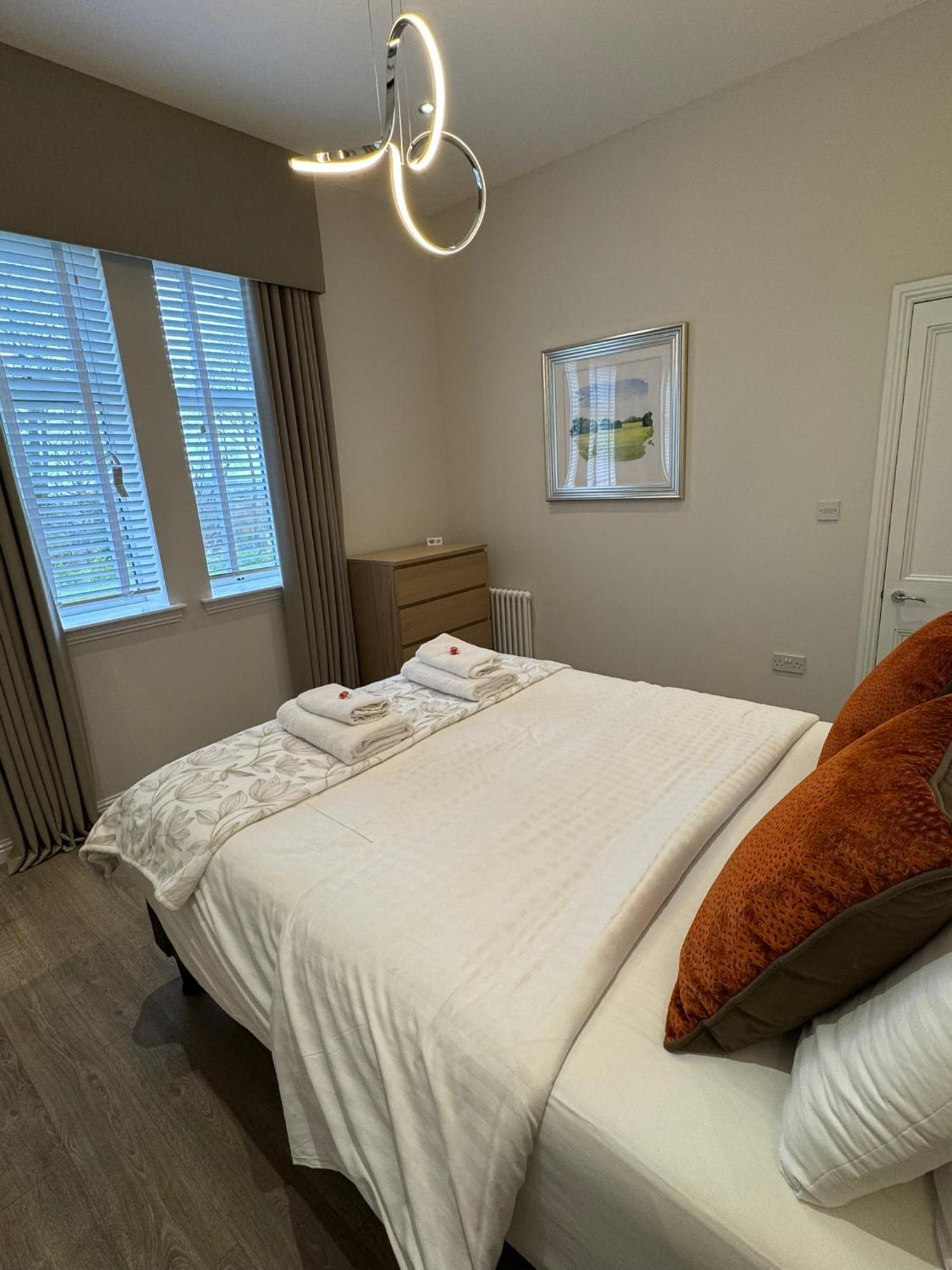 Luxury 2 Bedroom Cottage West Calder Luaran gambar